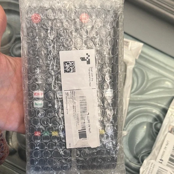 Tech Bundle Sandisk USB Drive Cell Phone Cases Smart Watch Band Samsung Remotes - Picture 5 of 9